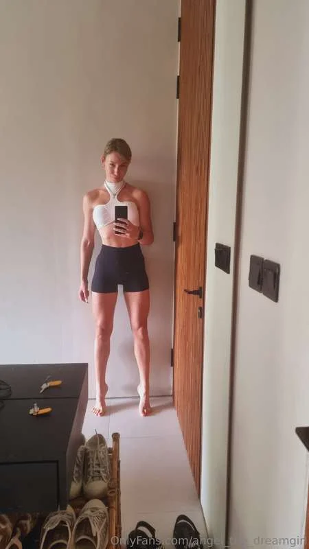 Alice OnlyFans free account photo 17 - angel_the_dreamgirl nudes and sex tapes