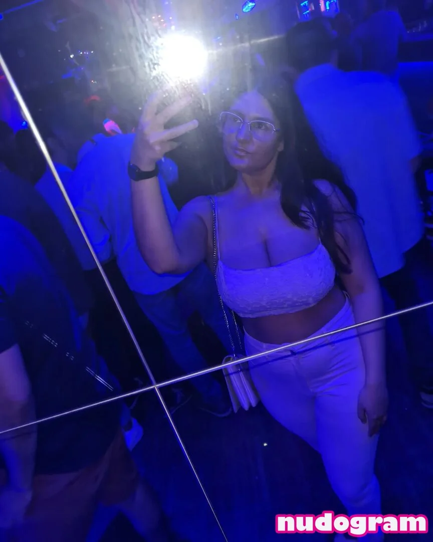 AnnCygnus🦢🔥 OnlyFans free account photo 22 - anncygnusof nudes and sex tapes