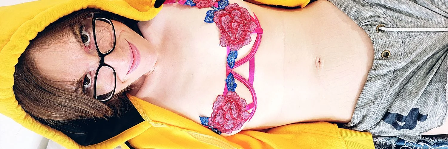 Bella Blake OnlyFans free account photo 1 - bellablake96 nudes and sex tapes