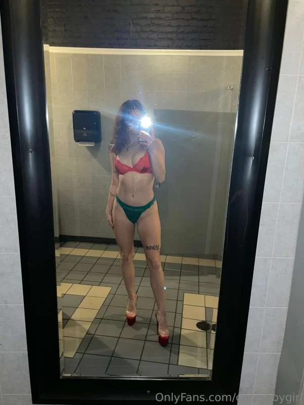 cece gwynn 🙂 OnlyFans free account photo 4 - cece.bbygirl nudes and sex tapes