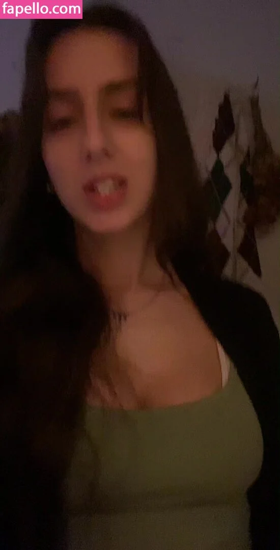 Charly Ashlynn OnlyFans free account photo 5 - charlyashlyn nudes and sex tapes