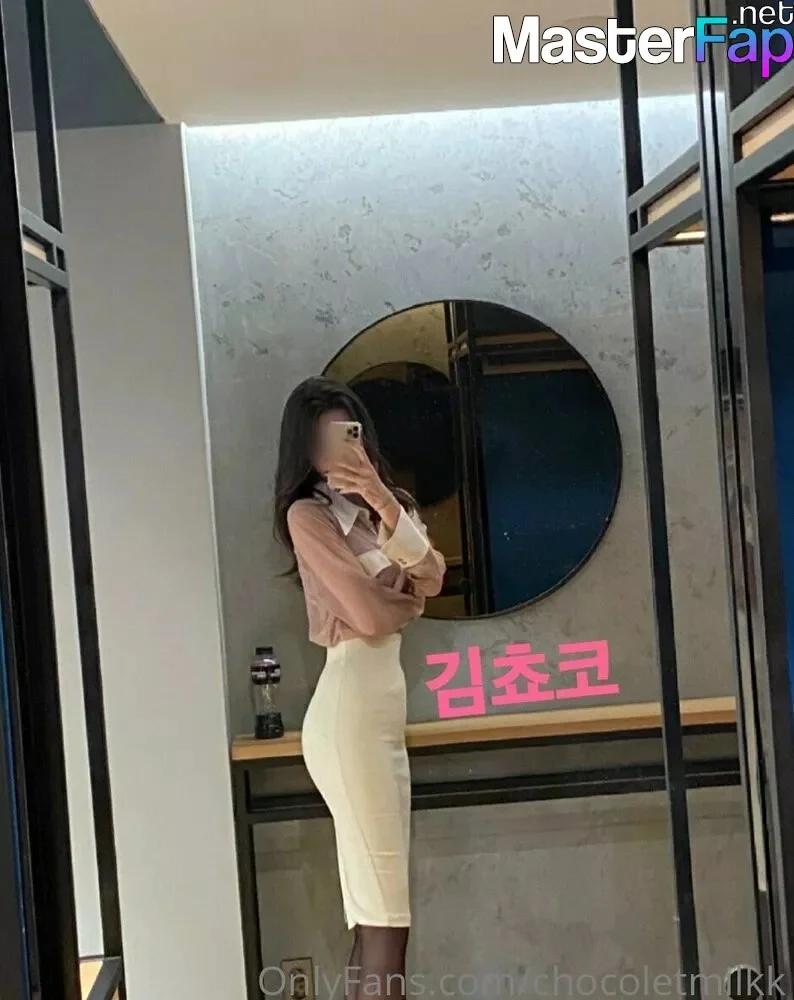 chocoletmilkk OnlyFans free account photo 14 - chocoletmilkk nudes and sex tapes