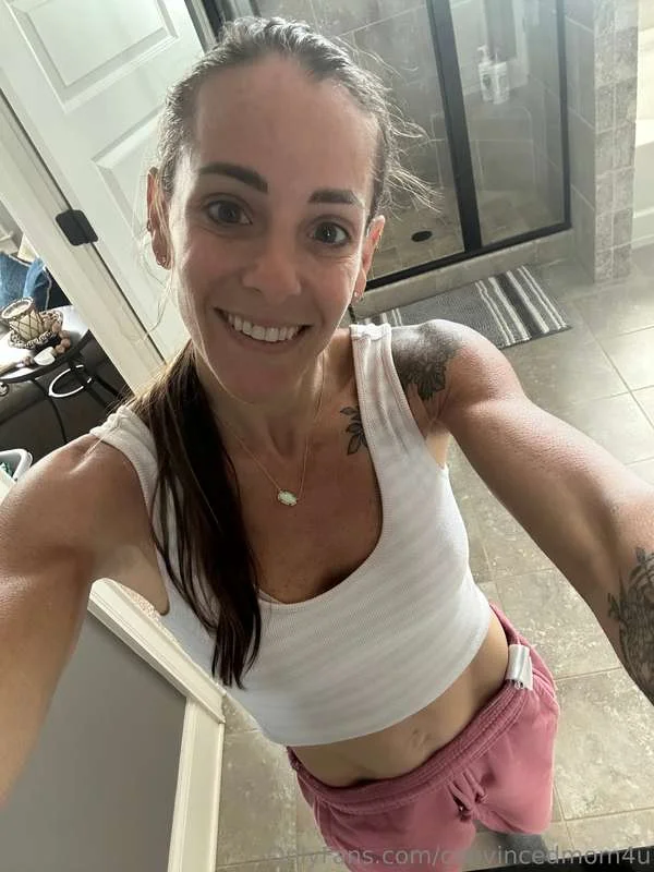 convincedmom4u OnlyFans free account photo 19 - convincedmom4u nudes and sex tapes