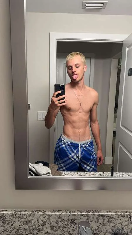 Mark OnlyFans free account photo 19 - duhitzmark nudes and sex tapes