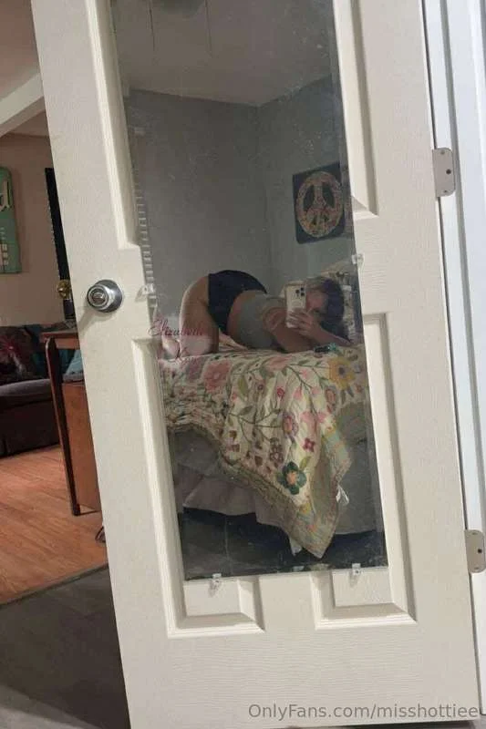 Elizabeth Kay OnlyFans free account photo 6 - elizabeth_kay79 nudes and sex tapes