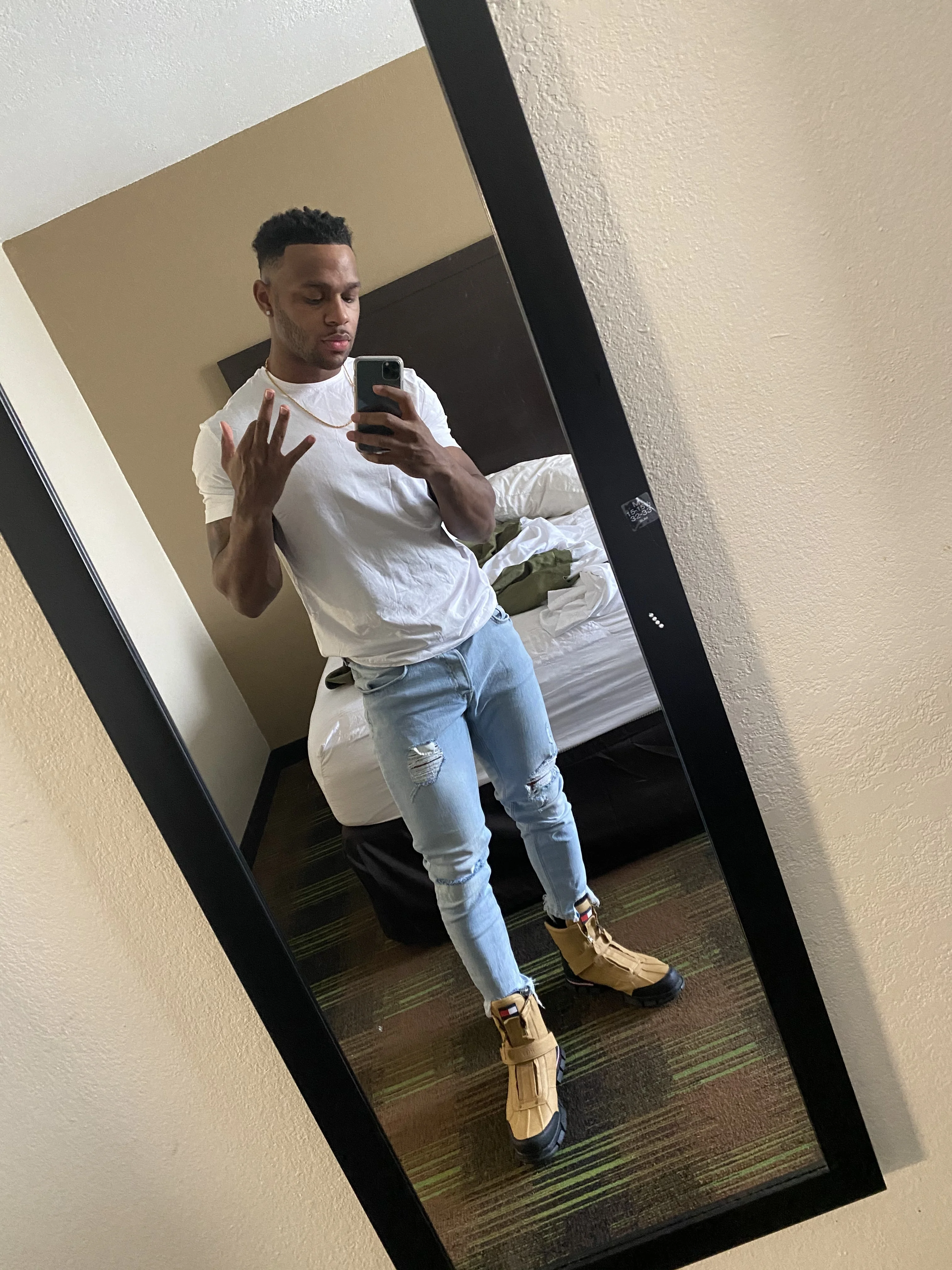 Living Like Larry OnlyFans free account photo 2 - fitbeast97 nudes and sex tapes