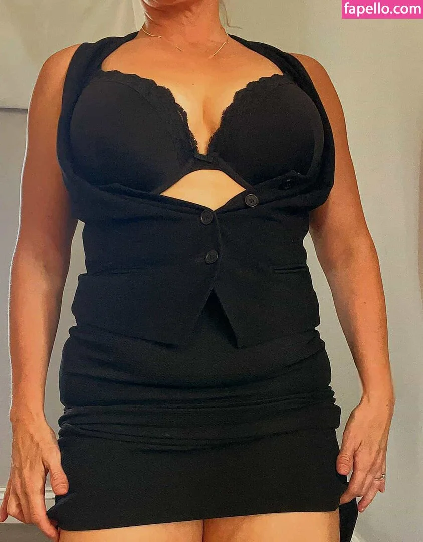 Curvy Bella OnlyFans free account photo 25 - flirtyforty40_vip nudes and sex tapes