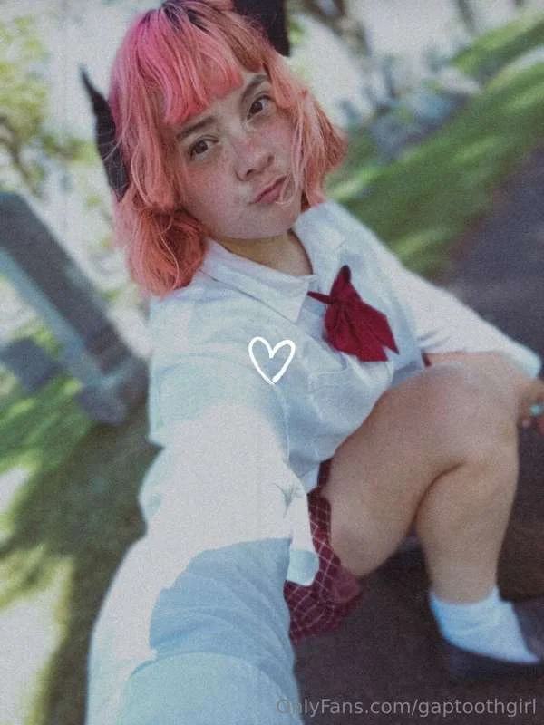 gaptoothgirl OnlyFans free account photo 25 - gaptoothgirl nudes and sex tapes