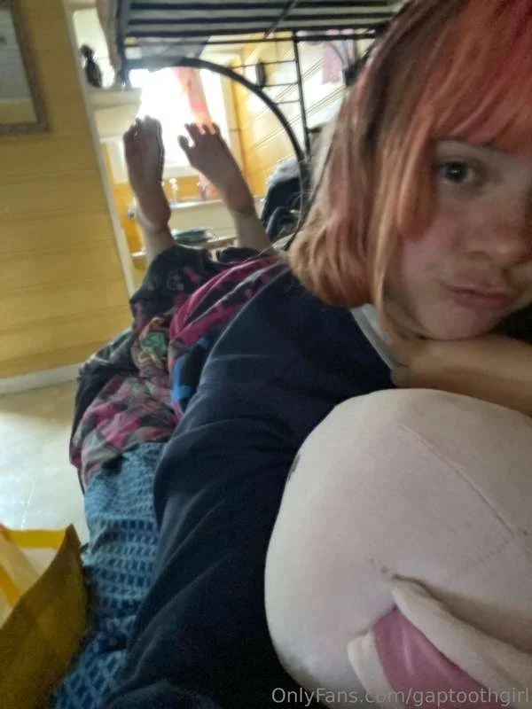 gaptoothgirl OnlyFans free account photo 24 - gaptoothgirl nudes and sex tapes