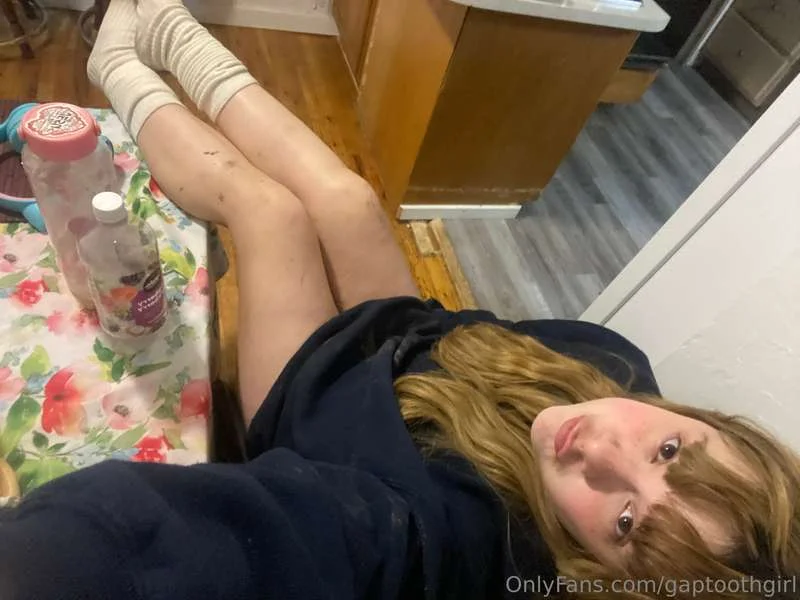 gaptoothgirl OnlyFans free account photo 6 - gaptoothgirl nudes and sex tapes