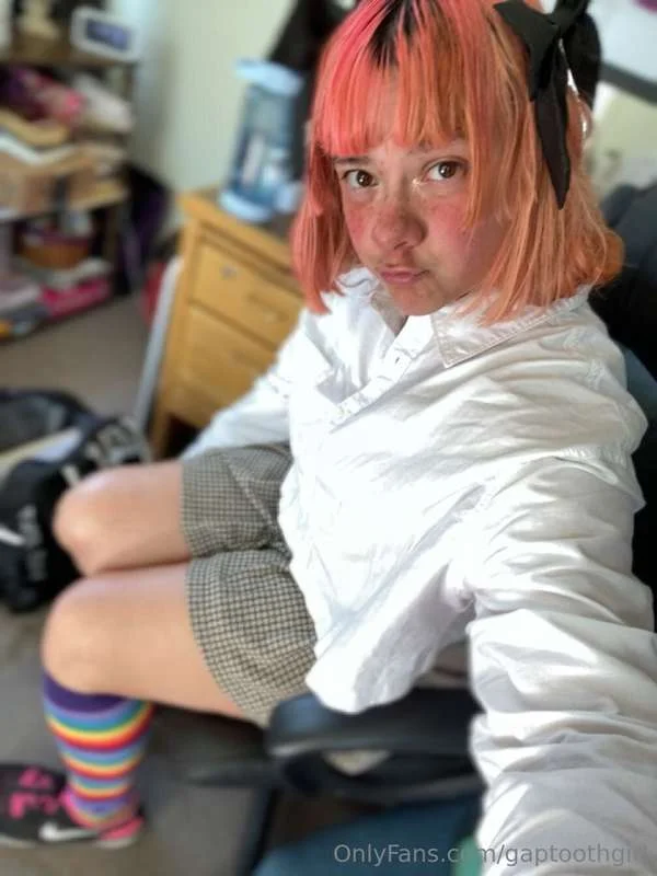 gaptoothgirl OnlyFans free account photo 32 - gaptoothgirl nudes and sex tapes