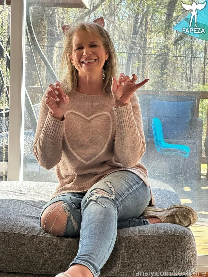 💕Lexi Kane your next door mature💕 OnlyFans free account photo 28 - lexikane nudes and sex tapes