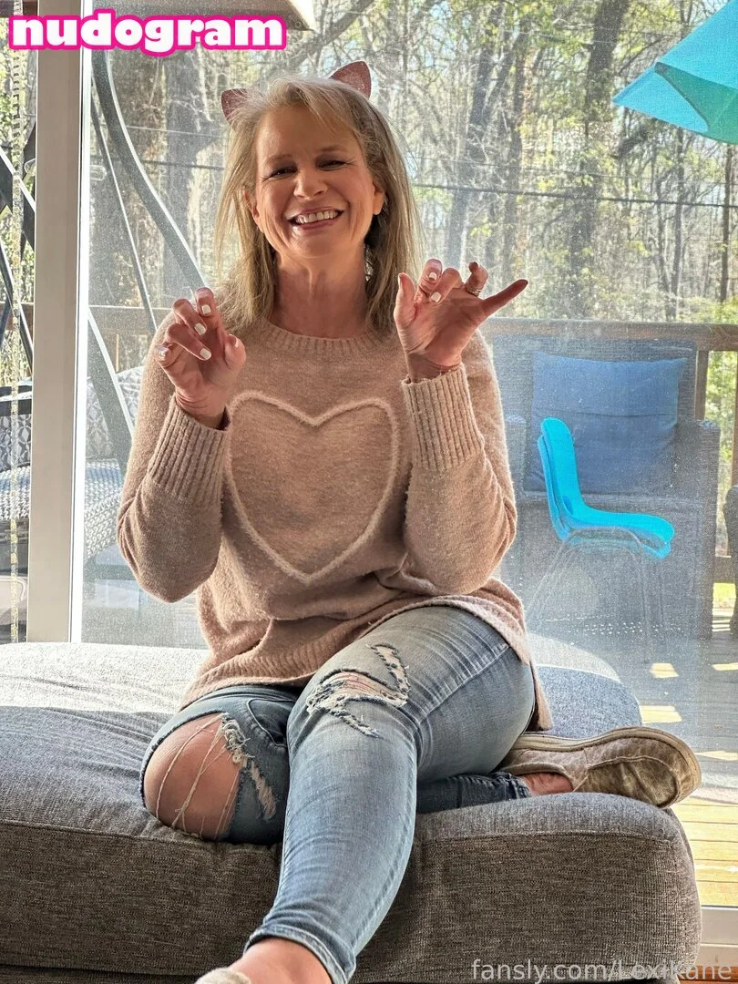 💕Lexi Kane your next door mature💕 OnlyFans free account photo 18 - lexikane nudes and sex tapes