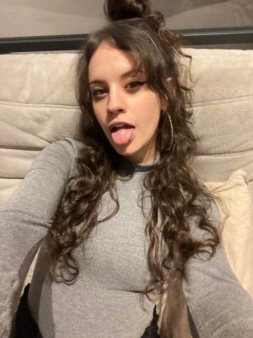 Maggie 💕 OnlyFans free account photo 1 - maggiegonewild nudes and sex tapes