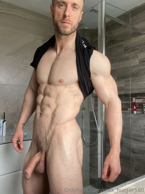 Max Hunter OnlyFans free account photo 1 - max_hunter580 nudes and sex tapes