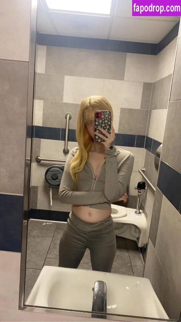 Ushie Gushie OnlyFans free account photo 9 - msushiegushiee nudes and sex tapes