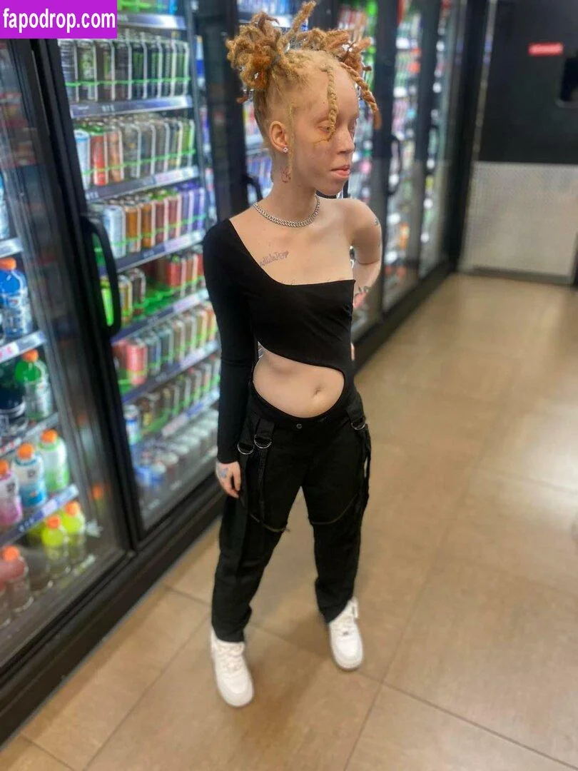 Ushie Gushie OnlyFans free account photo 5 - msushiegushiee nudes and sex tapes