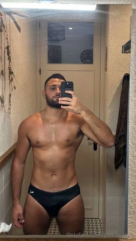 Pietro OnlyFans free account photo 2 - pietrovanzz nudes and sex tapes