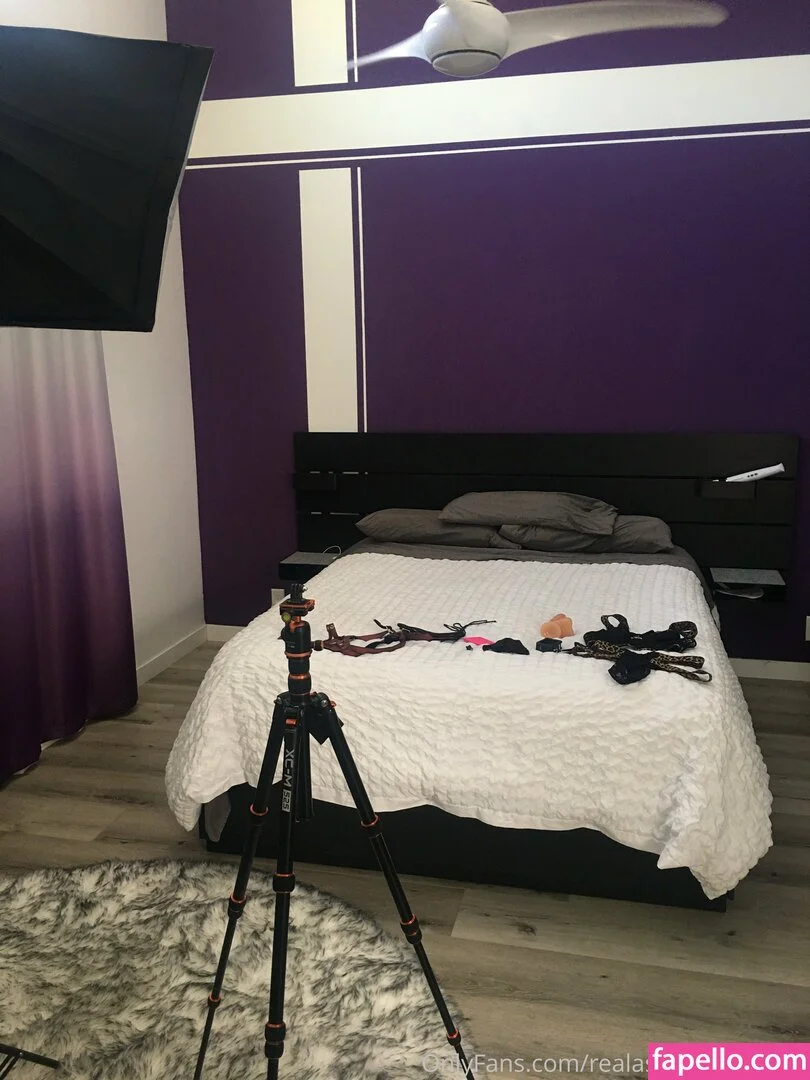 Ashley Edmonds OnlyFans free account photo 33 - realashleyedmonds nudes and sex tapes