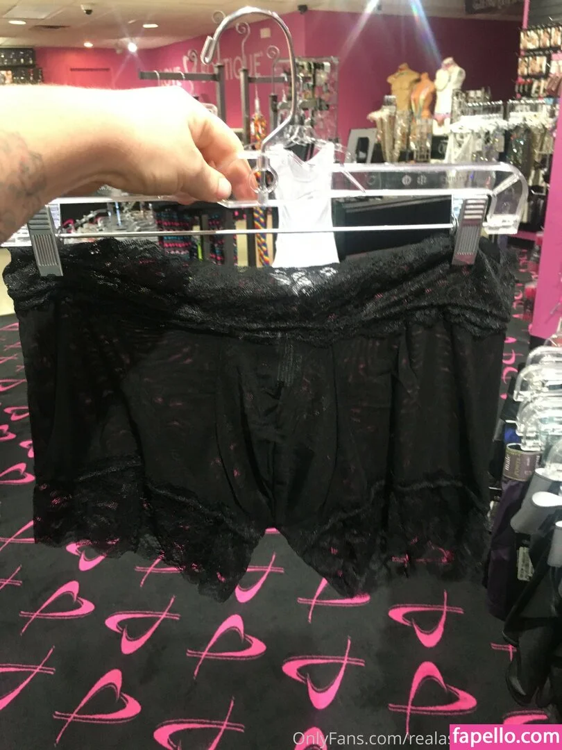 Ashley Edmonds OnlyFans free account photo 25 - realashleyedmonds nudes and sex tapes