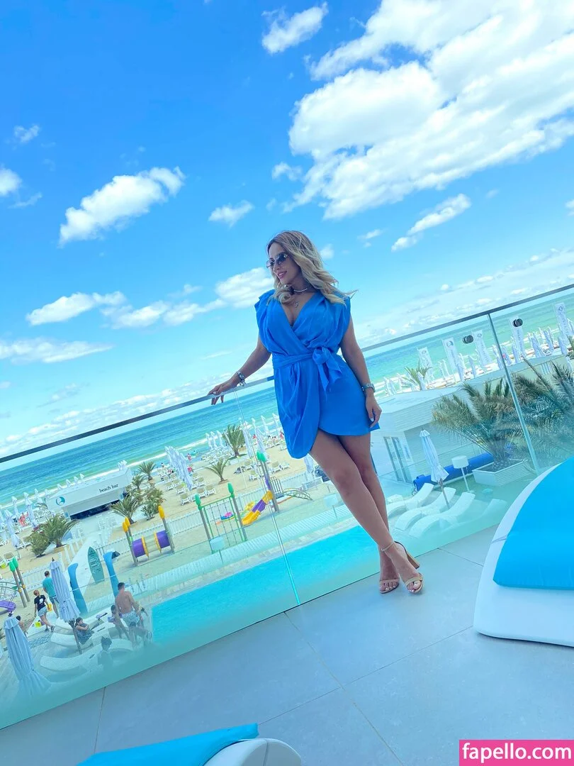 TheSassyOne OnlyFans free account photo 5 - sassyone nudes and sex tapes