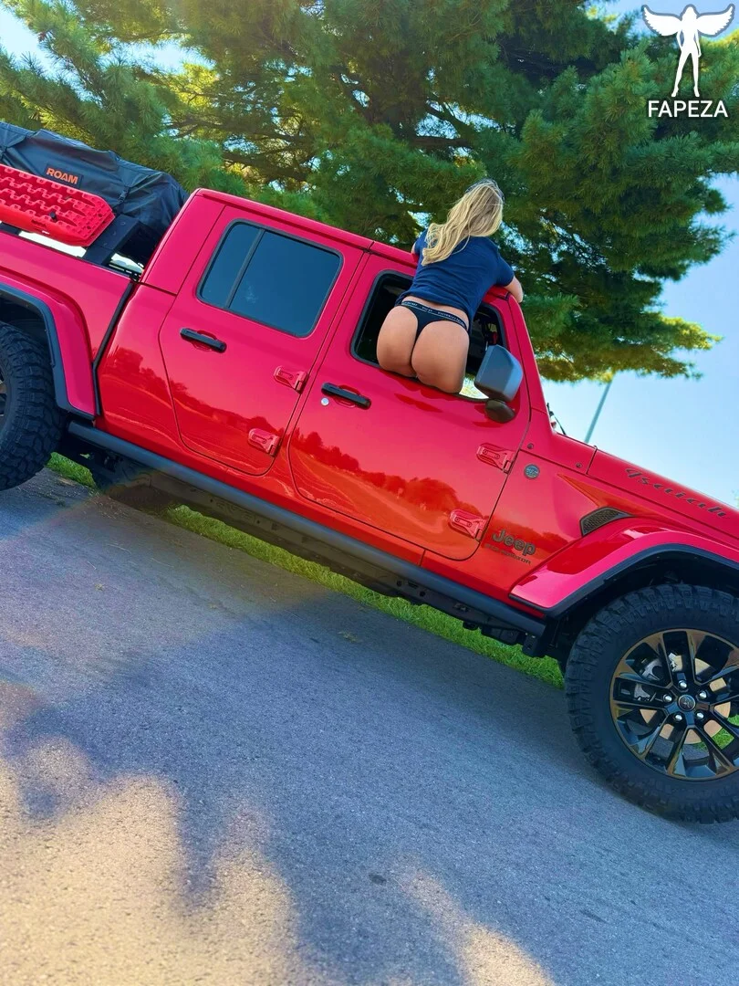 StaciesMom OnlyFans free account photo 3 - thestaciesmom nudes and sex tapes