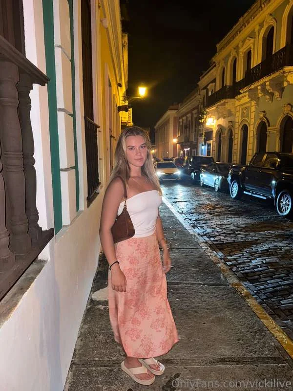 vicki 🍒 OnlyFans free account photo 30 - vickilive nudes and sex tapes