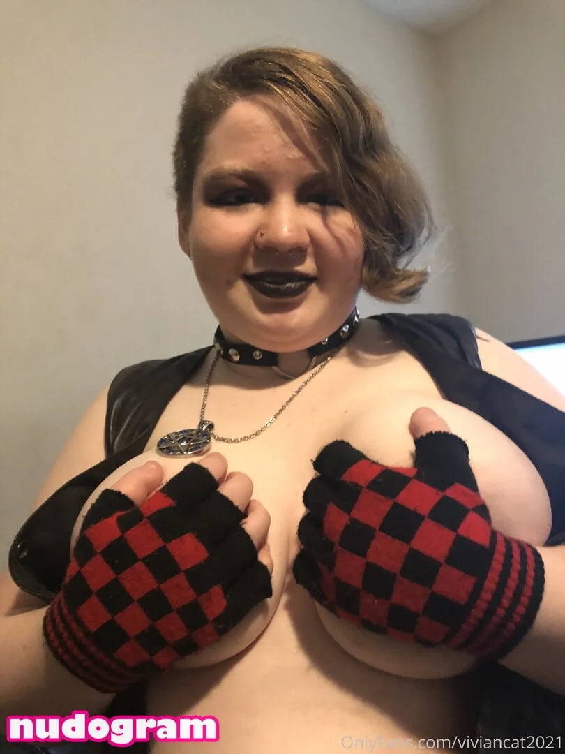 Vivian Cat OnlyFans free account photo 1 - viviancat2021 nudes and sex tapes