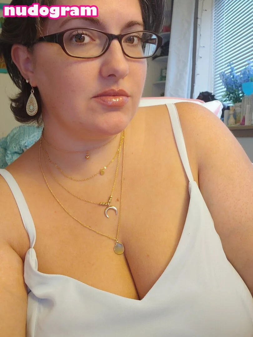 xxStrawberryJanexx OnlyFans free account photo 11 - xxsj85xx nudes and sex tapes