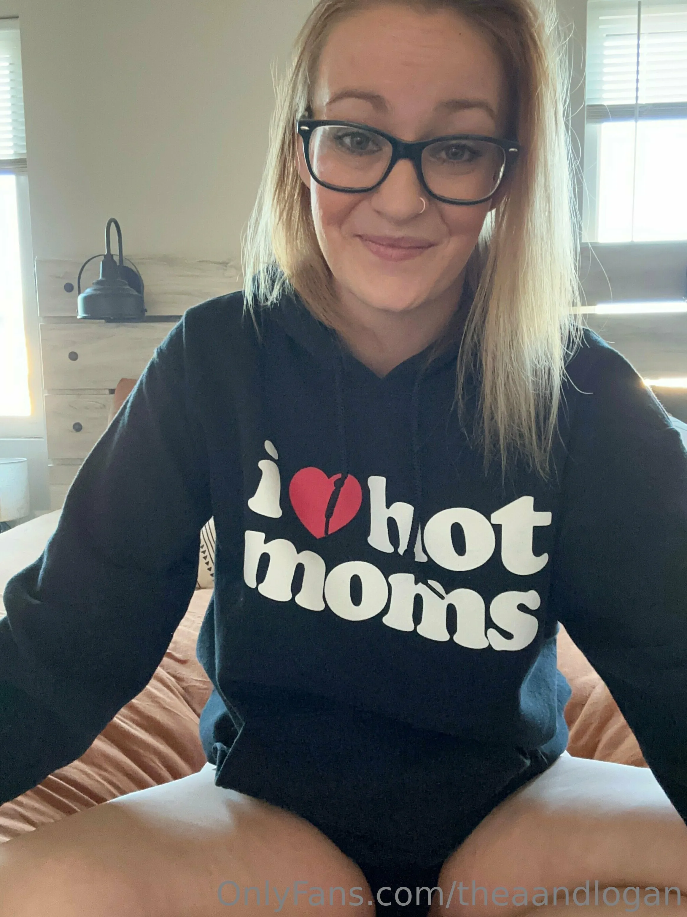 QueenT OnlyFans free account photo 10 - 111yourqueen nudes and sex tapes