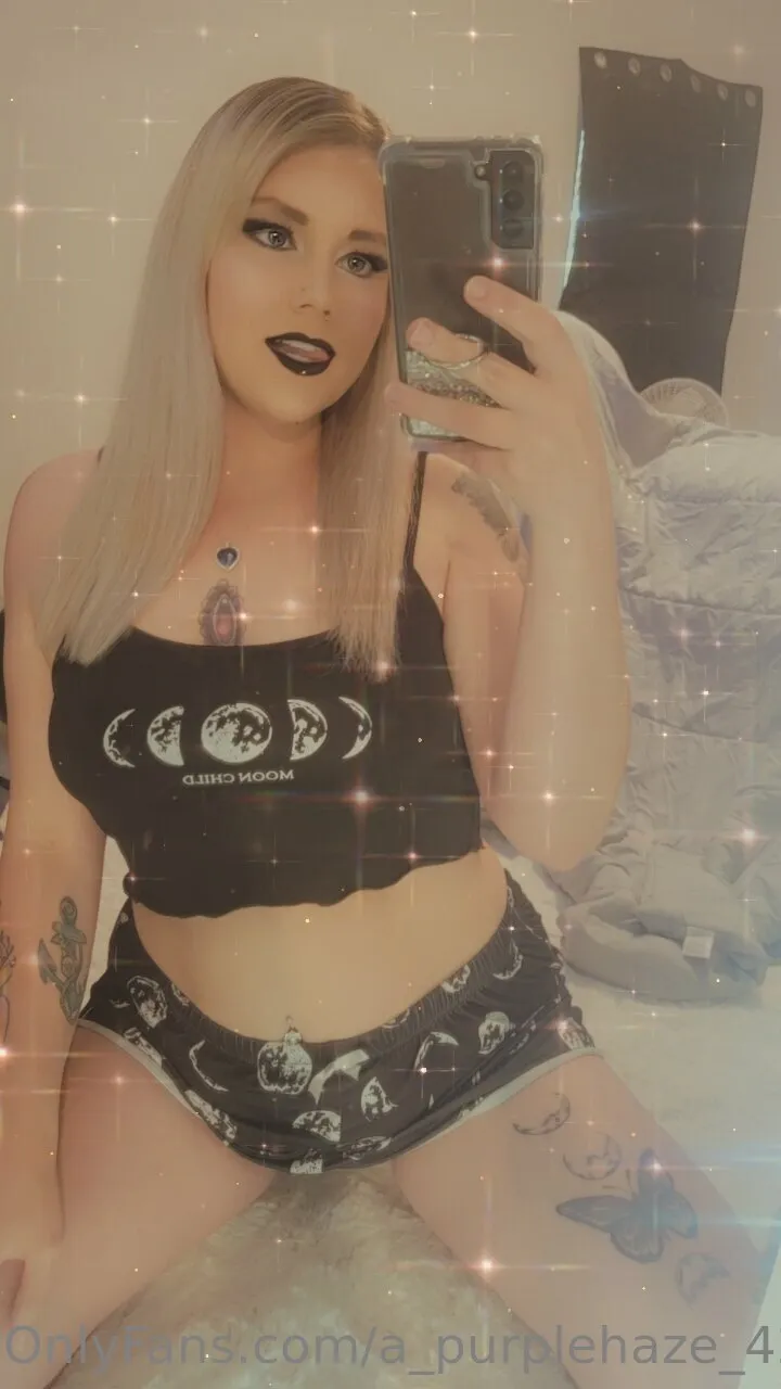 Alexa OnlyFans free account photo 14 - a_purplehaze_420 nudes and sex tapes