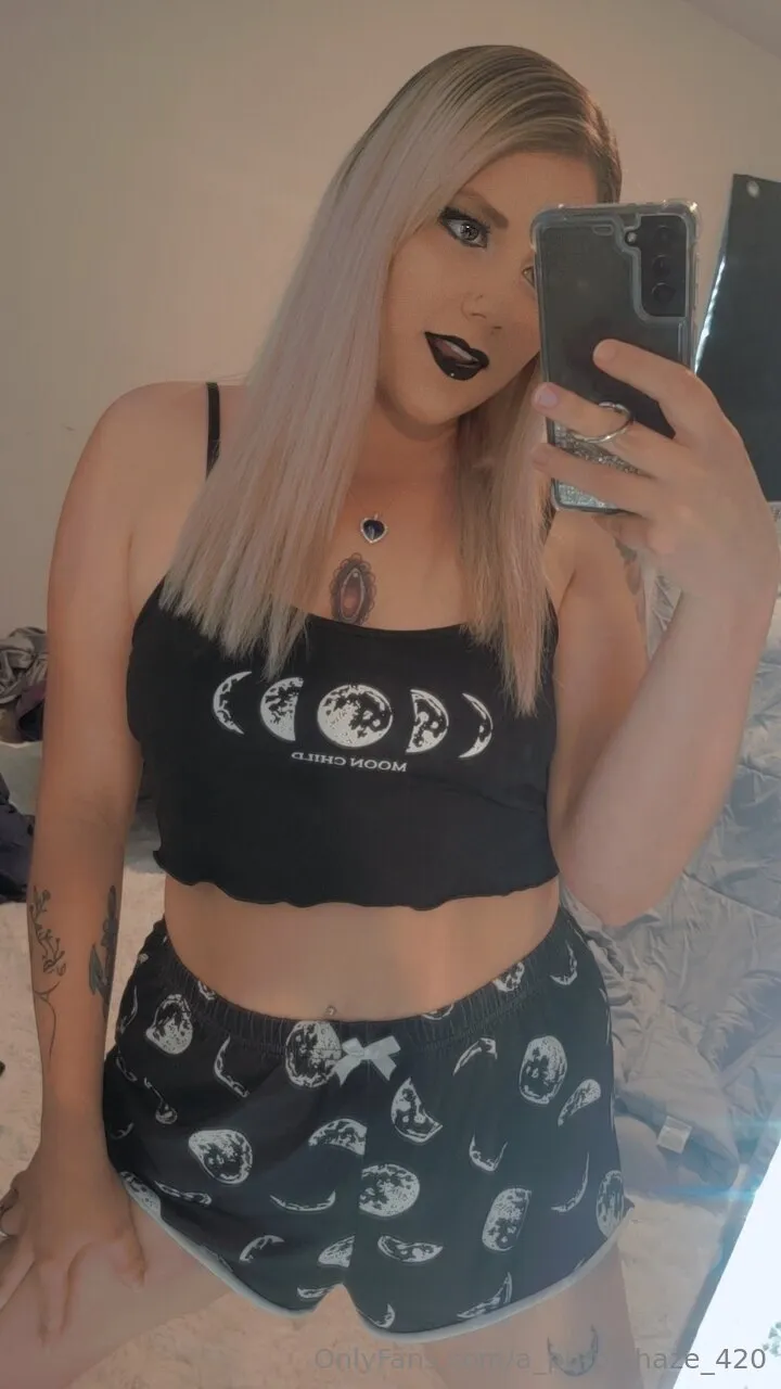 Alexa OnlyFans free account photo 15 - a_purplehaze_420 nudes and sex tapes