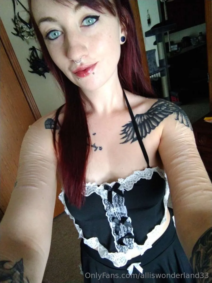 Alli Wonder - Tatted & Pierced OnlyFans free account photo 5 - alliswonderland33 nudes and sex tapes