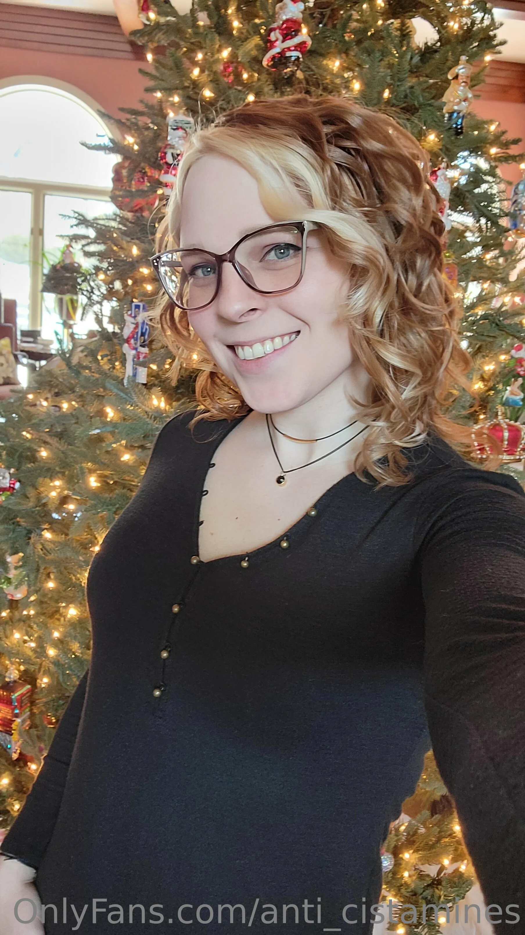 April OnlyFans free account photo 24 - anti_cistamines nudes and sex tapes