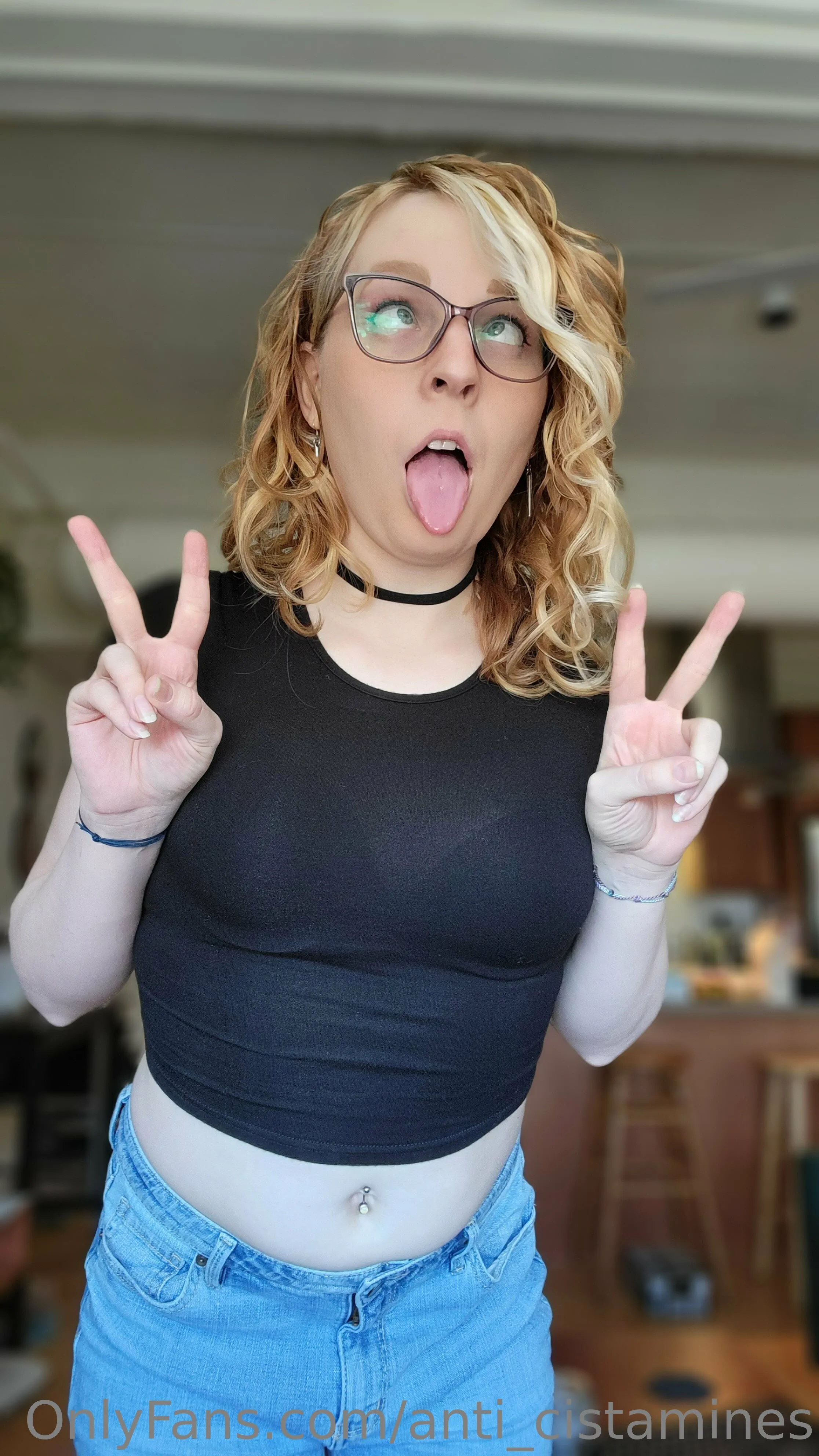 April OnlyFans free account photo 7 - anti_cistamines nudes and sex tapes