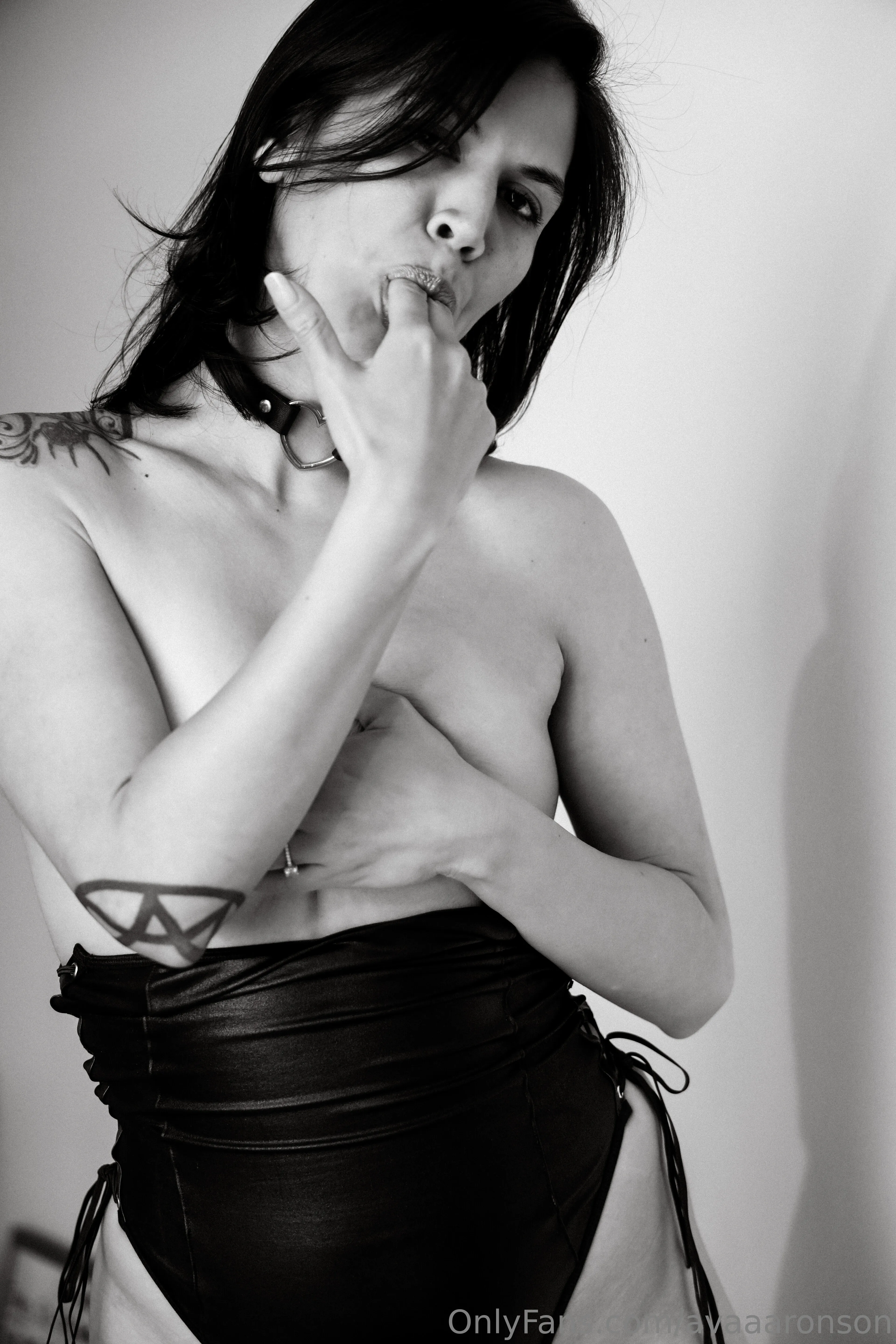 Ava Aaronson OnlyFans free account photo 2 - avaaaronson nudes and sex tapes