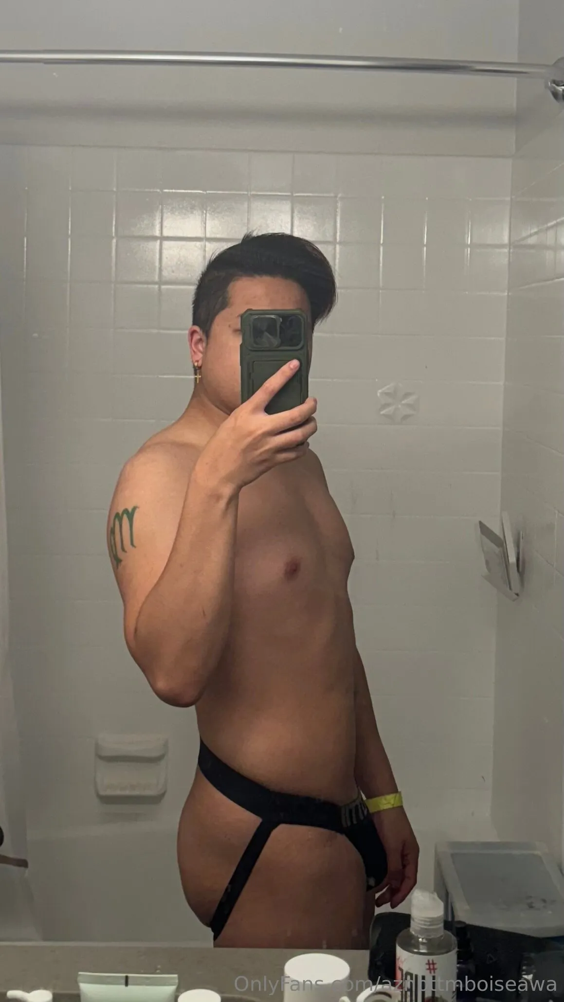 Aznbttmboi98 OnlyFans free account photo 8 - aznbttmboiseawa nudes and sex tapes