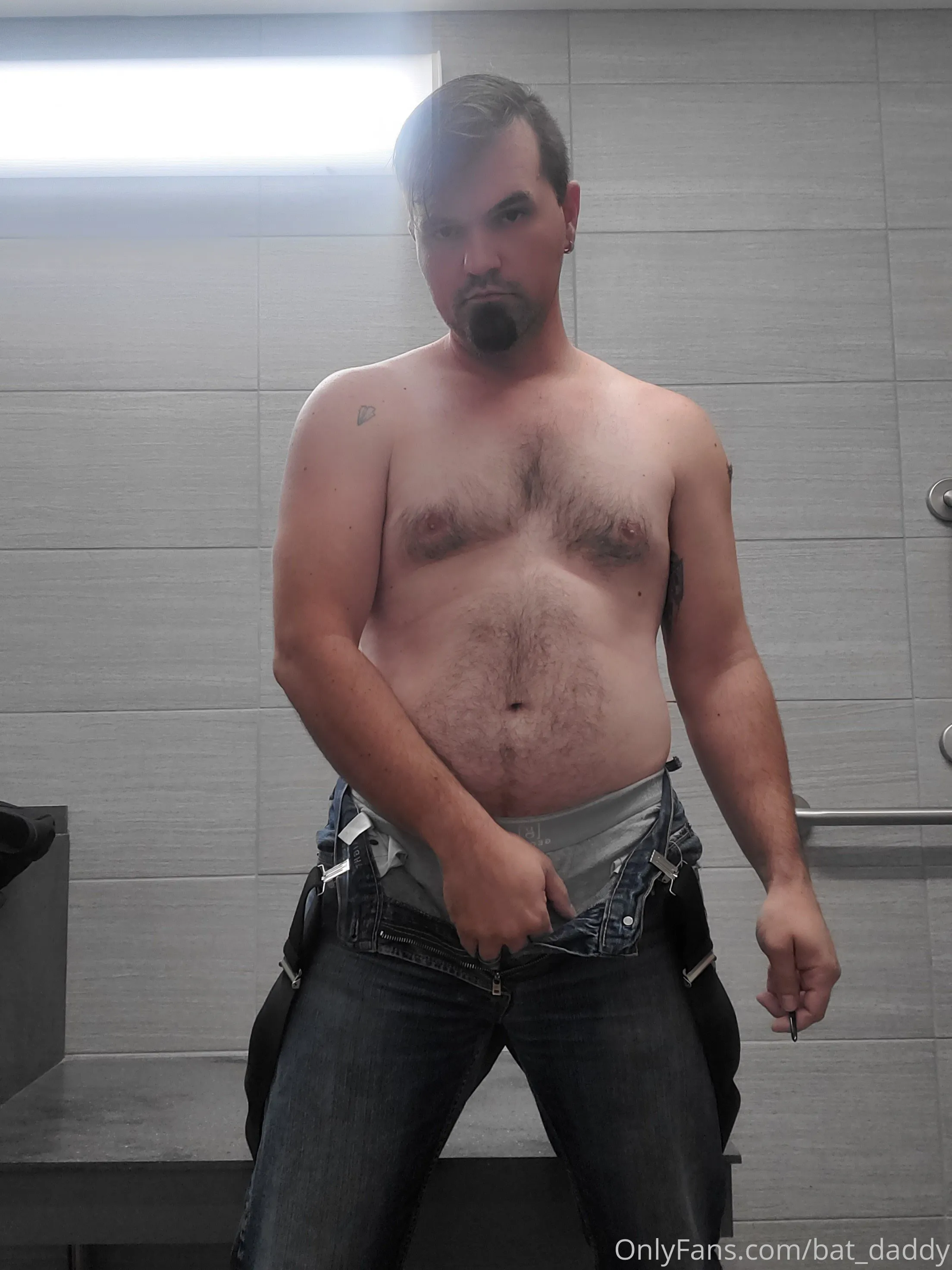 Joshua OnlyFans free account photo 14 - bat_daddy nudes and sex tapes