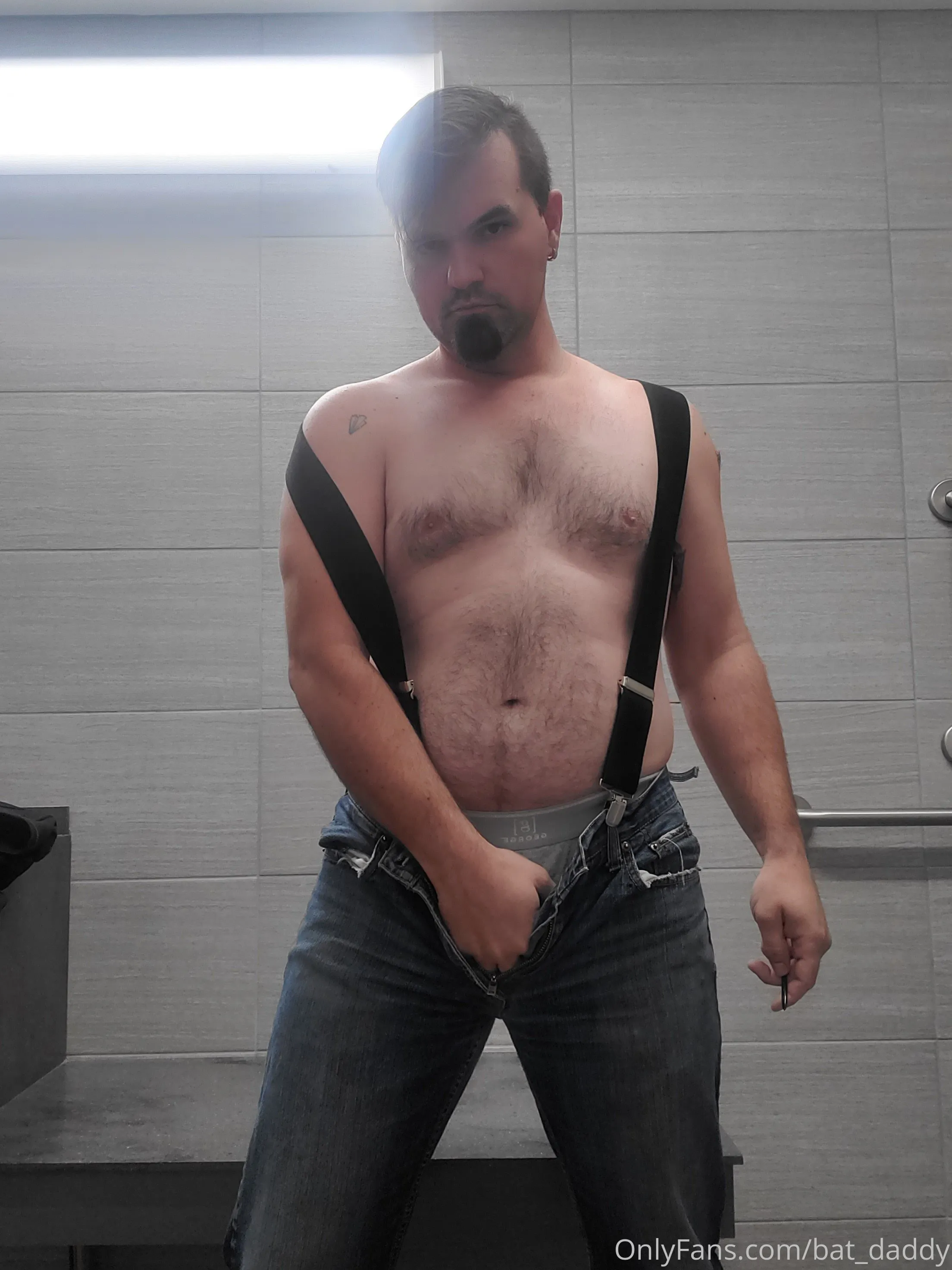 Joshua OnlyFans free account photo 13 - bat_daddy nudes and sex tapes