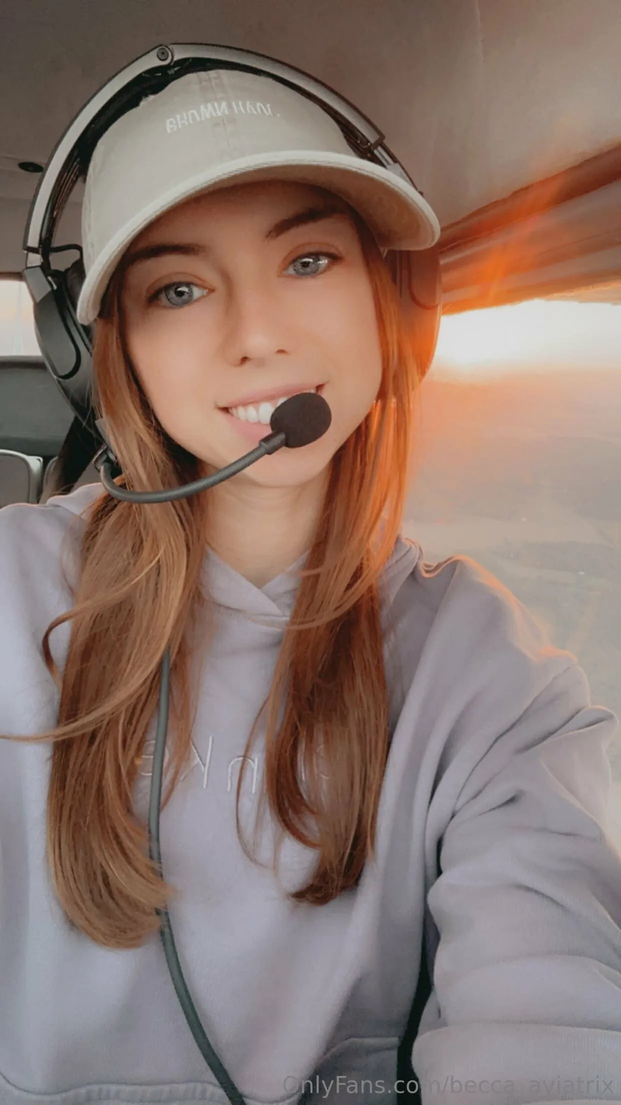 Becca_aviatrix OnlyFans free account photo 2 - becca_aviatrix nudes and sex tapes