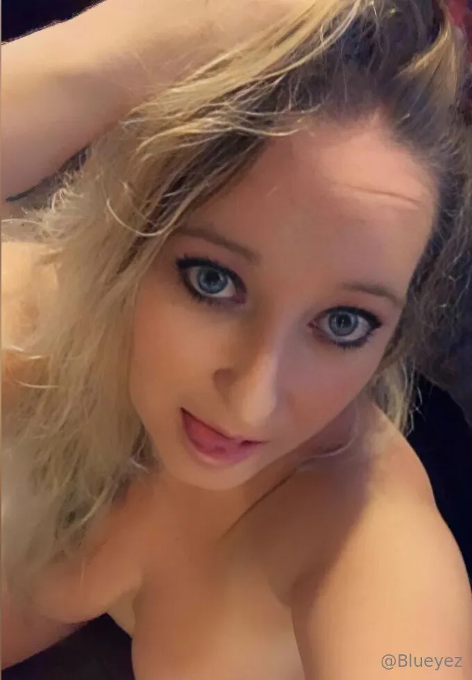 Blueyez OnlyFans free account photo 18 - blueyez83 nudes and sex tapes