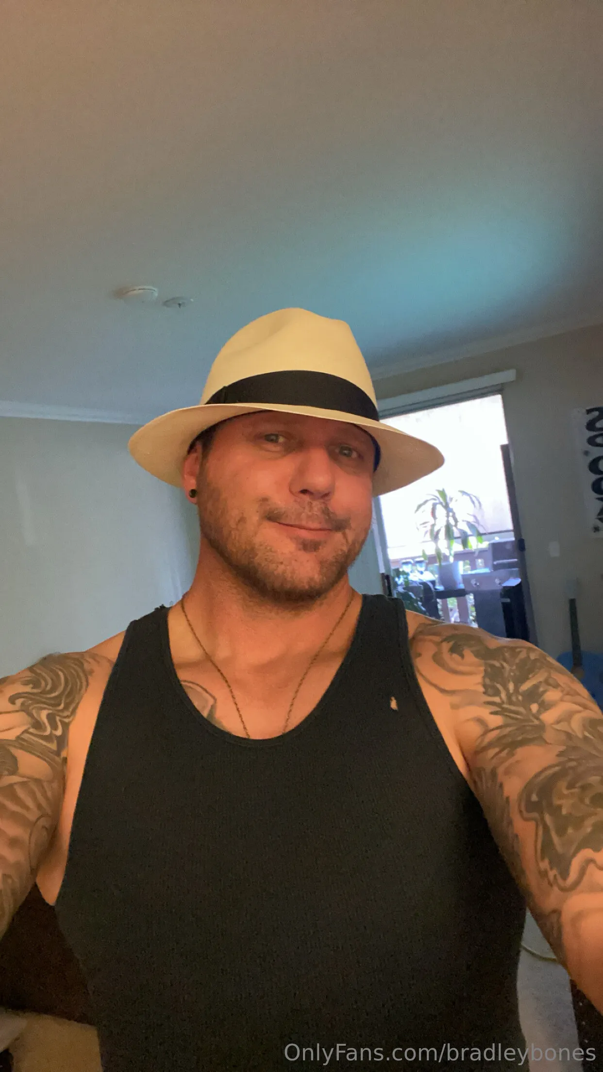 Brad OnlyFans free account photo 4 - bradleybones nudes and sex tapes