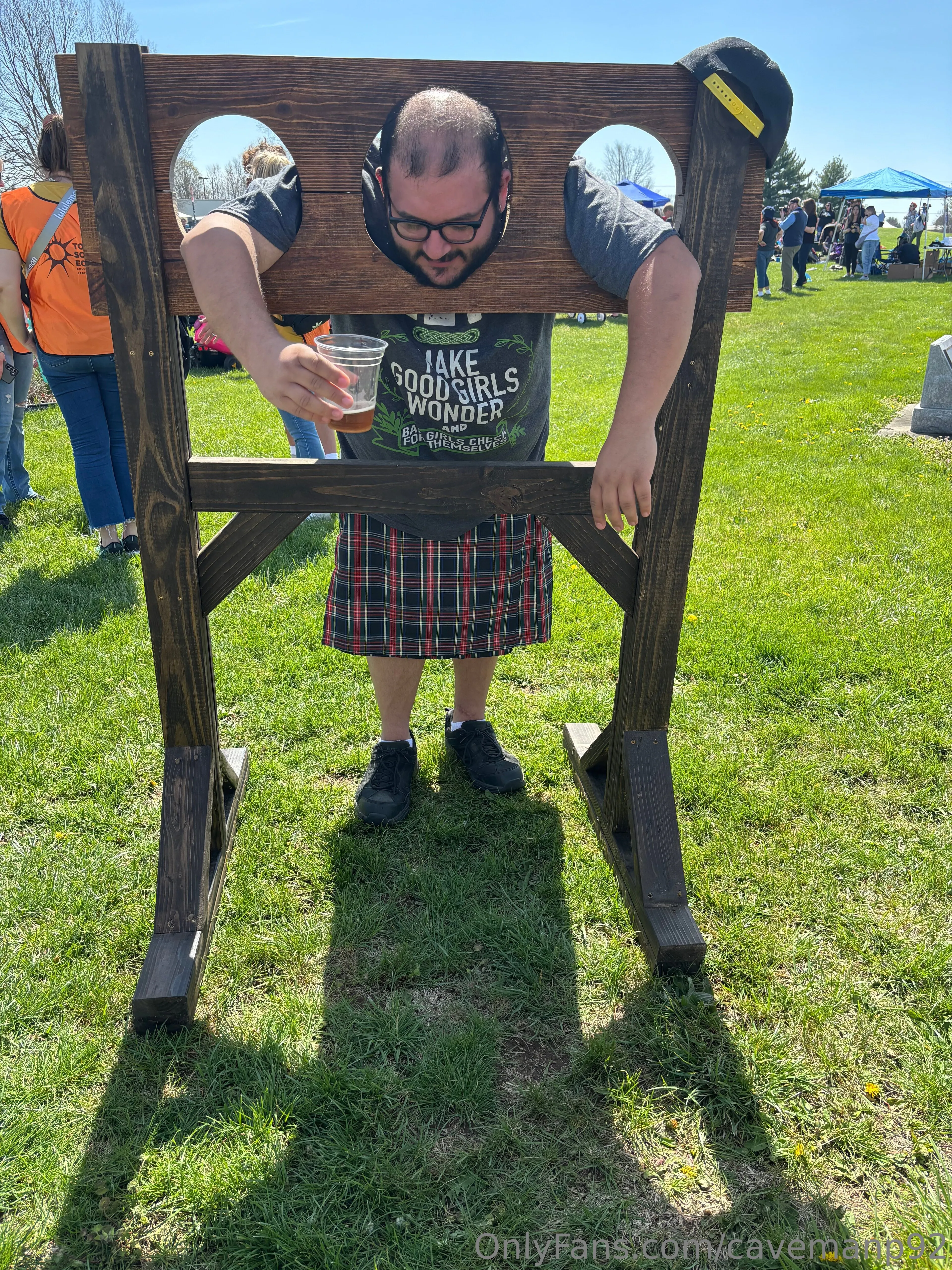 Stoned fluffy guy OnlyFans free account photo 3 - cavemanp92 nudes and sex tapes