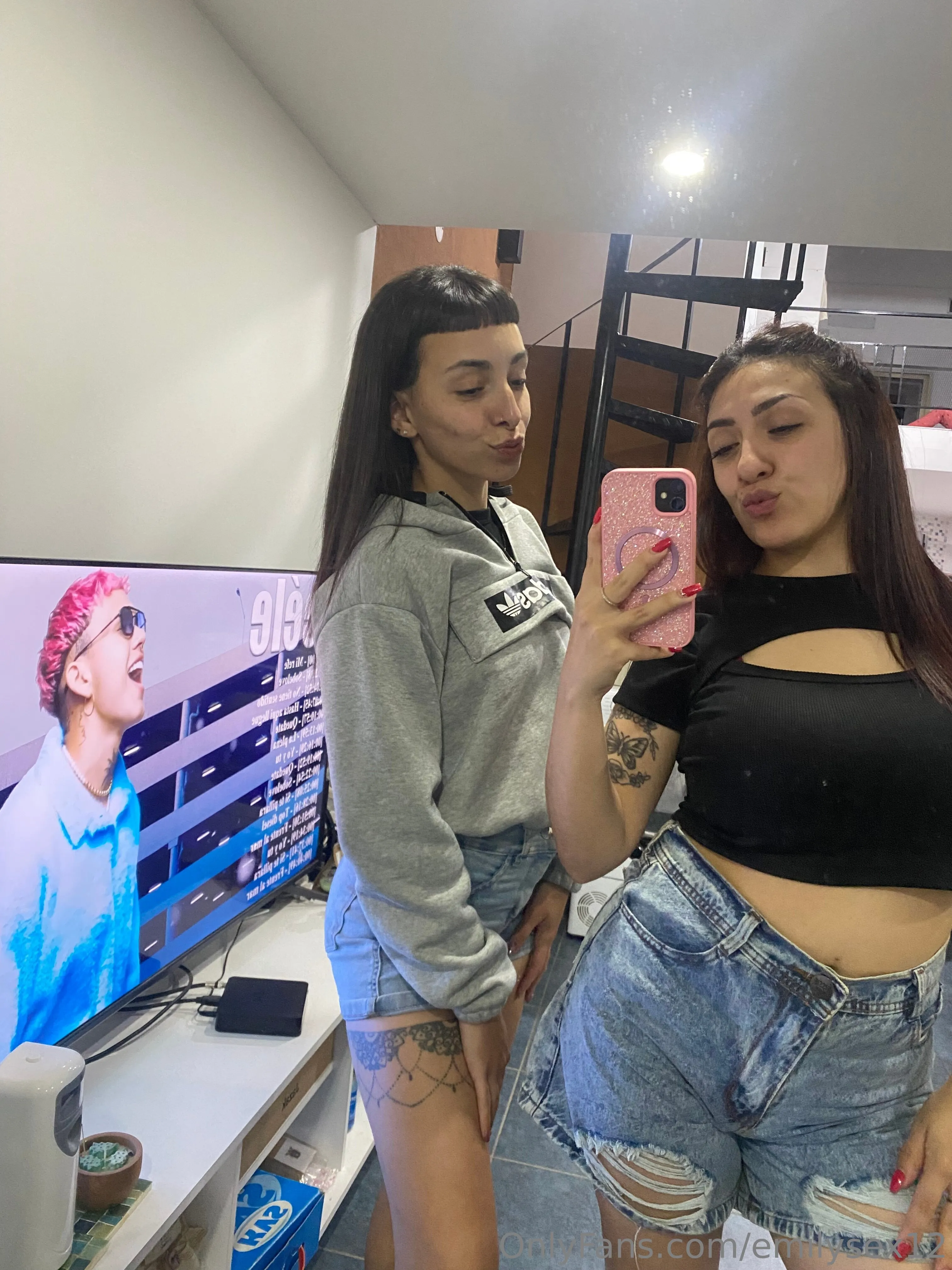 Emily OnlyFans free account photo 2 - emilysex12 nudes and sex tapes