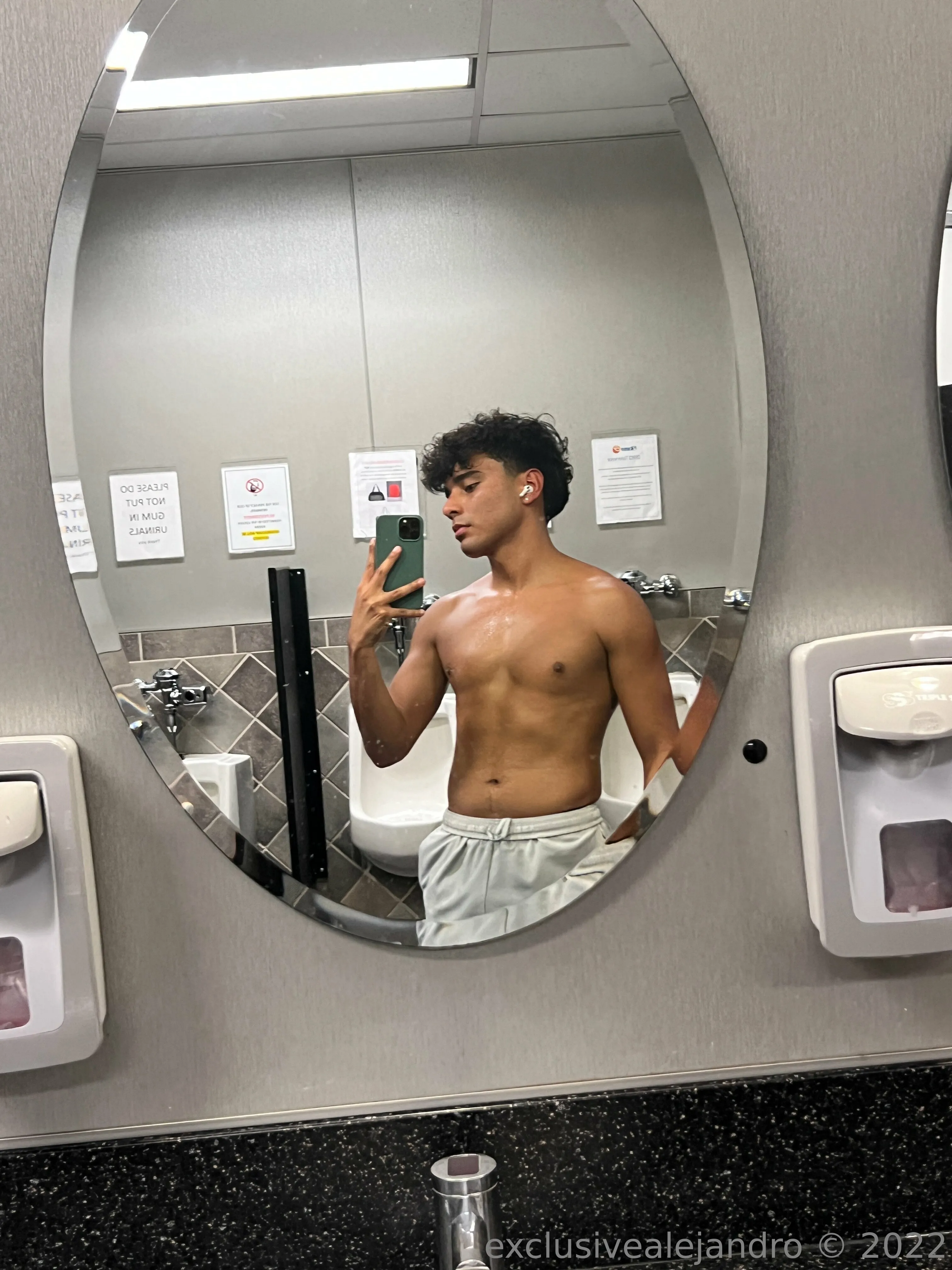 Ale OnlyFans free account photo 12 - exclusivealejandro nudes and sex tapes