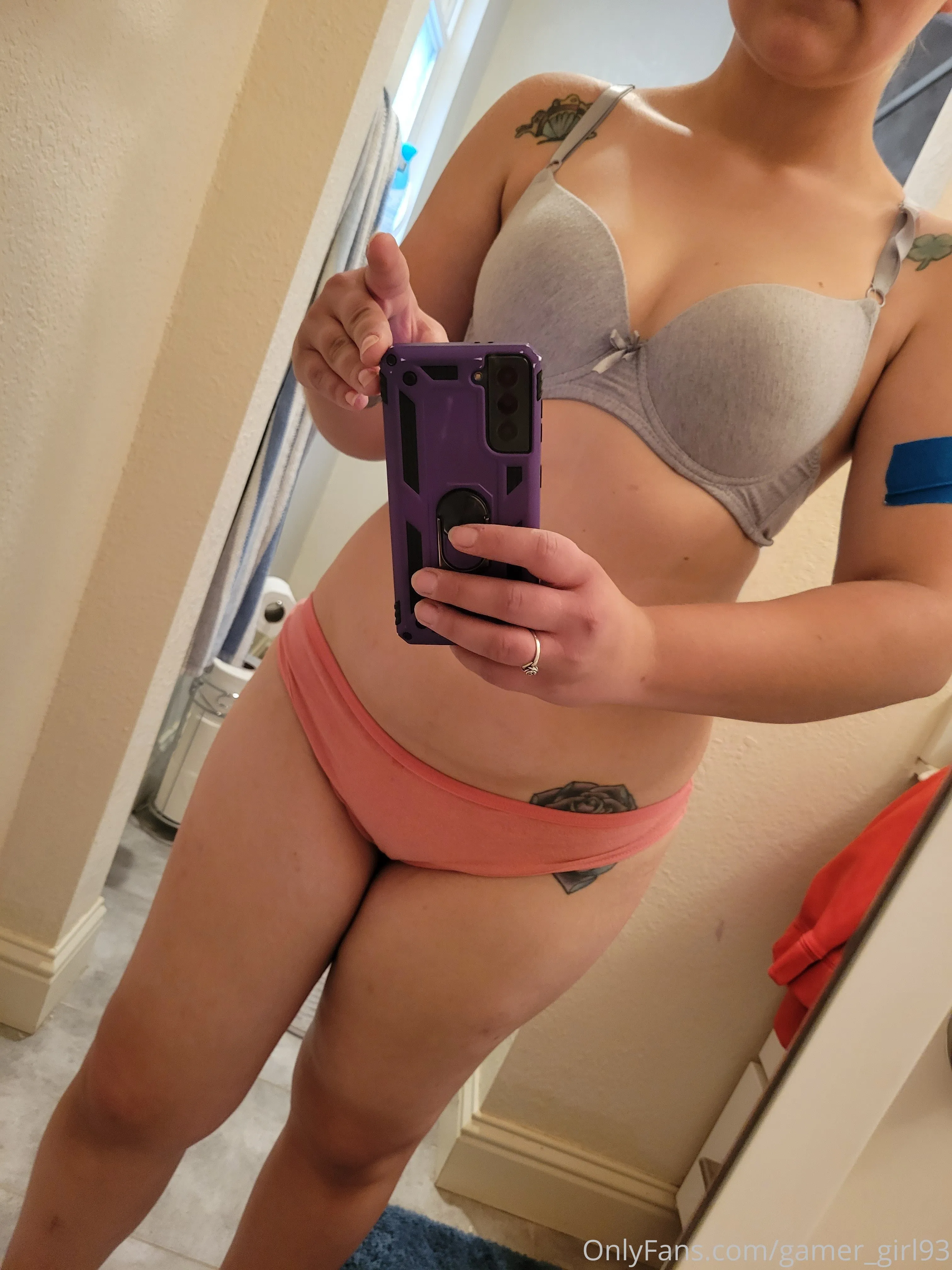 MJ OnlyFans free account photo 2 - gamer_girl93 nudes and sex tapes