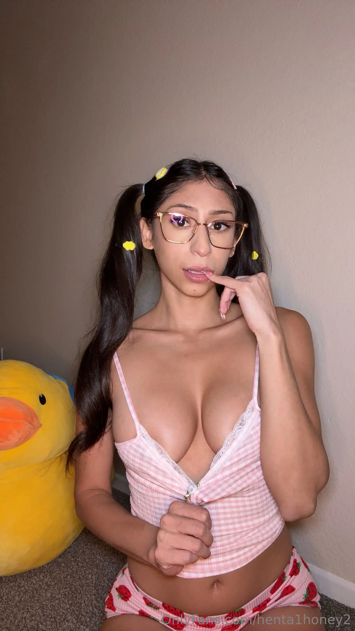 ❤️‍🔥Sona Bella Free Page ❤️‍🔥 OnlyFans free account photo 5 - henta1honey2 nudes and sex tapes