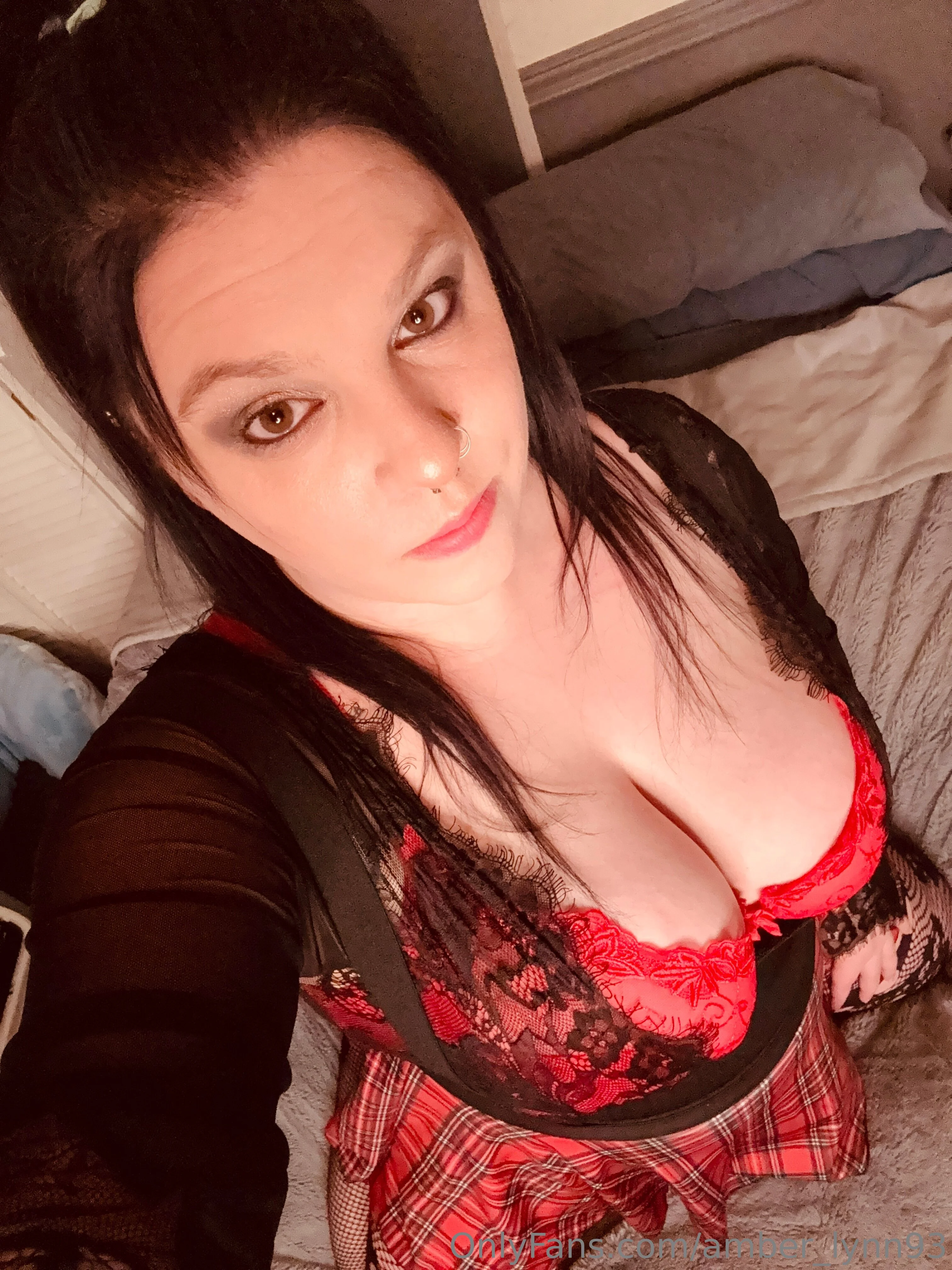 Naughty_housewife OnlyFans free account photo 11 - amber_lynn93 nudes and sex tapes