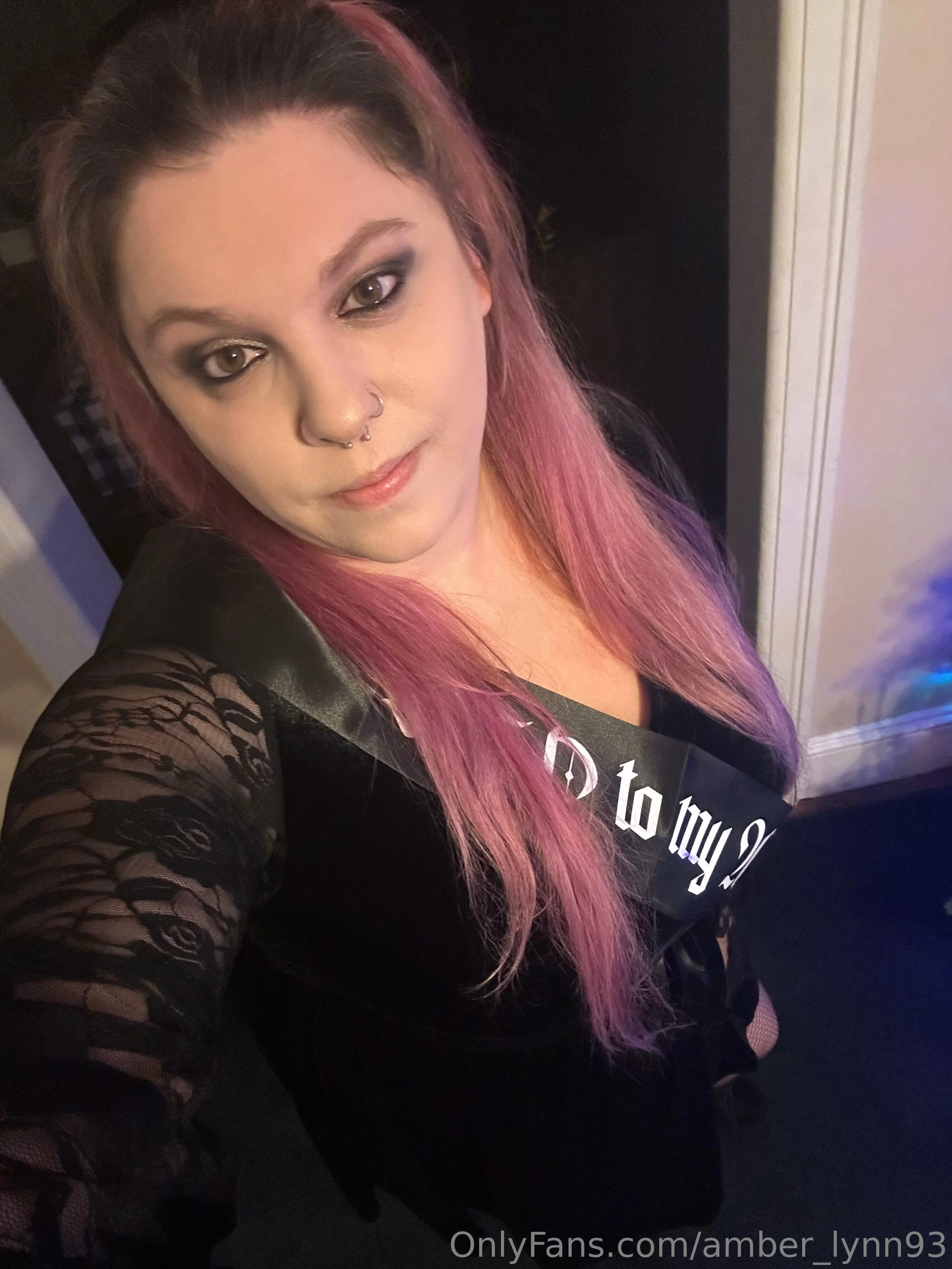 Naughty_housewife OnlyFans free account photo 16 - amber_lynn93 nudes and sex tapes