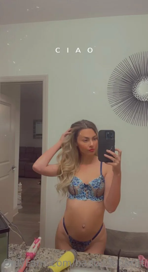 B😋 OnlyFans free account photo 9 - badbit3chbritt nudes and sex tapes